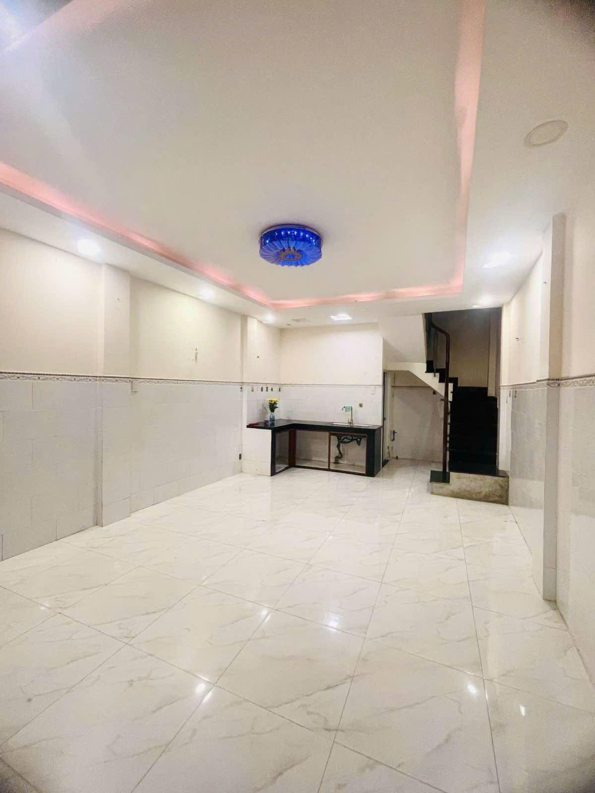 CÔNG TY TNHH LINH ĐAN NHI