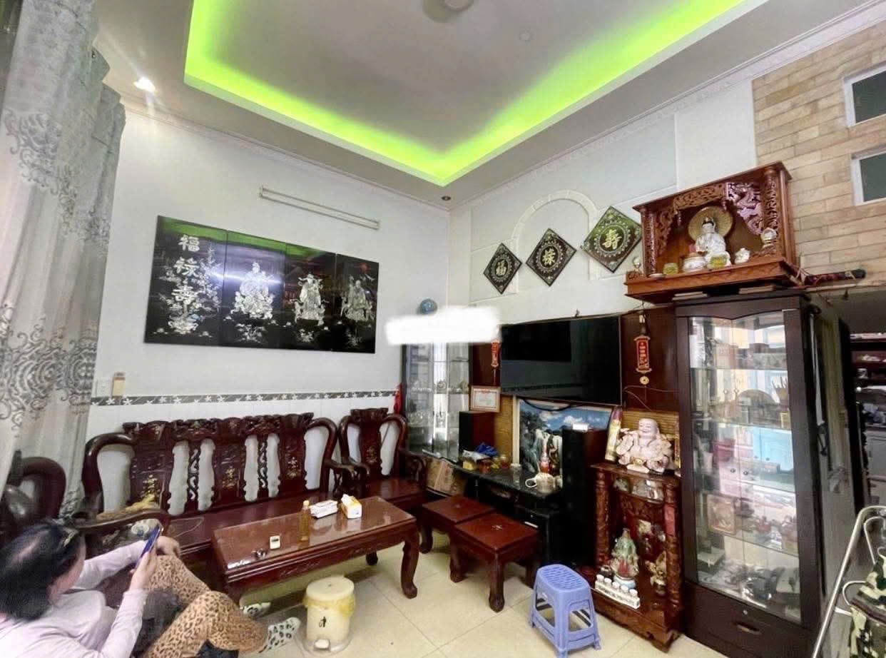 CÔNG TY TNHH LINH ĐAN NHI